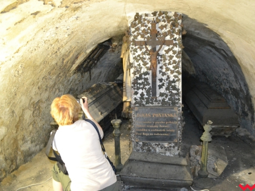 Widowiskowa potyczka wojsk napoleońskich na rynku