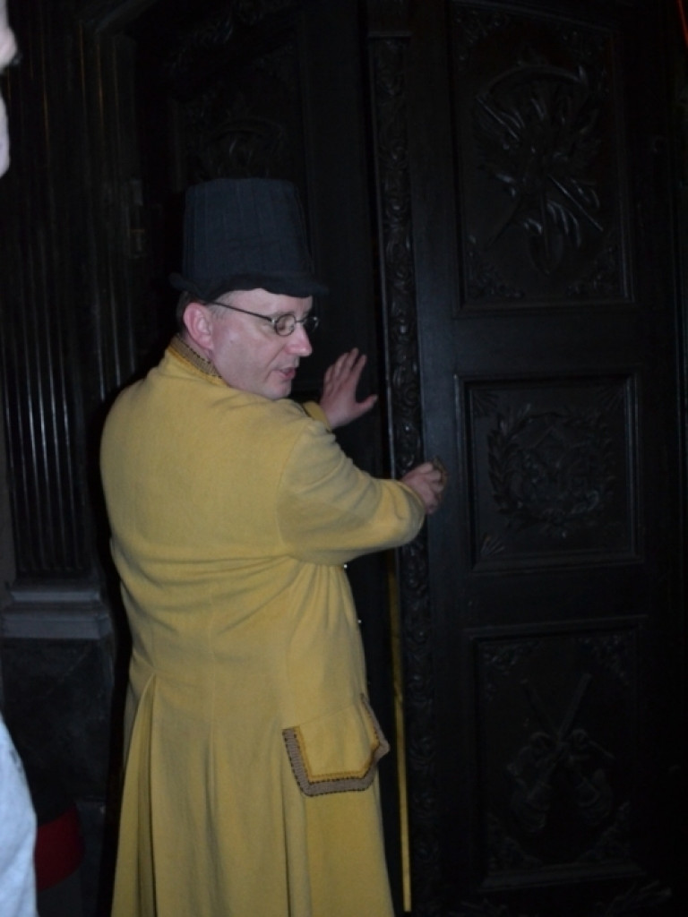 Widowiskowa potyczka wojsk napoleońskich na rynku