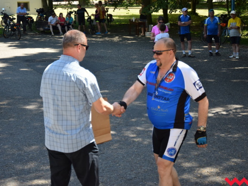 Pogoda dopisała uczestnikom Powiatowego Rowerowego Maratonu Turystycznego. Wszyscy dotarli do Kołaczkowa