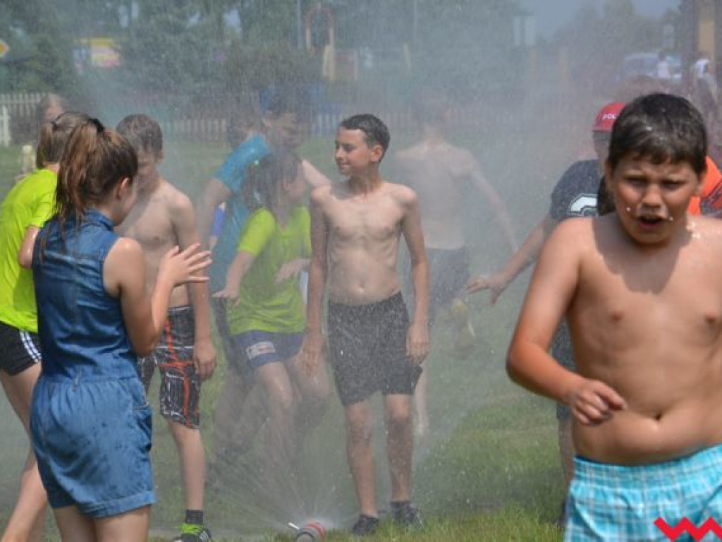 Dzień dziecka w Kaczanowie pełen wodnych atrakcji