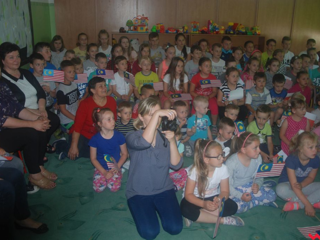 Uczniowie Szkoły Podstawowej w Górnych Grądach poznawali Malezję