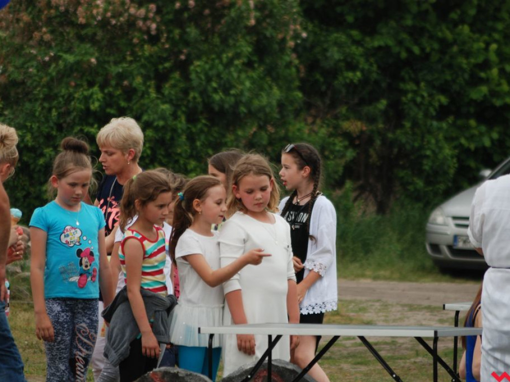 Smerfny Dzień Dziecka przyciągnął tłumy pyzdrzan