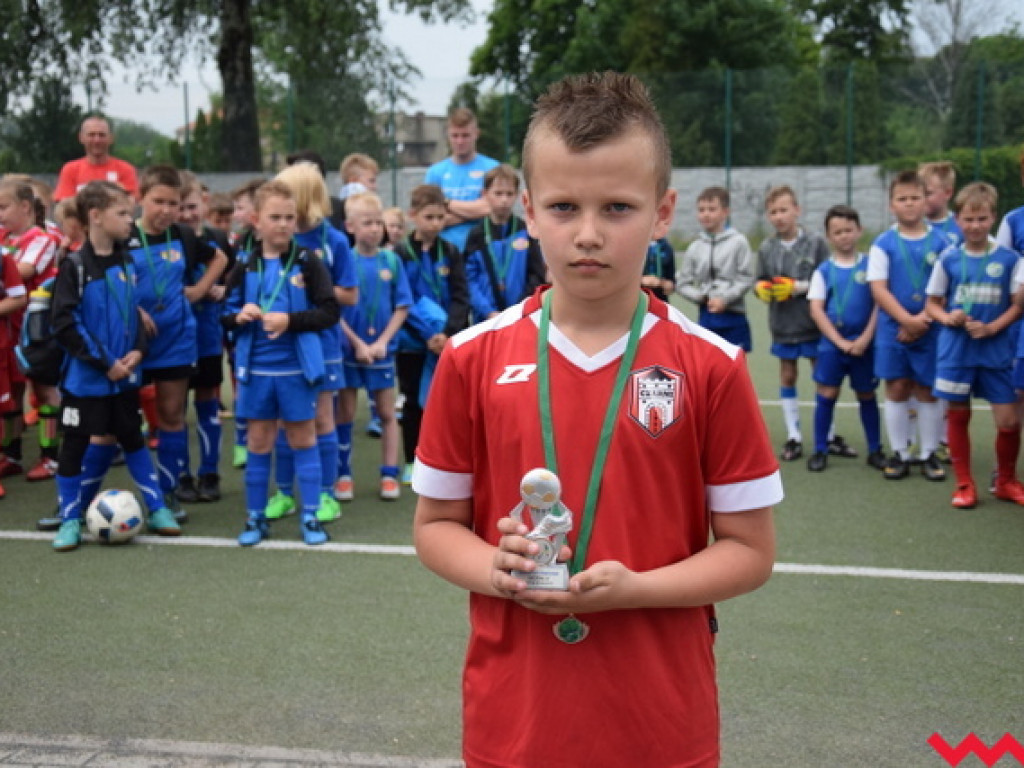 Ostatnia kolejka ligi młodzieżowej Ekstrafox. Podsumowanie rozgrywek. Nagrody i wyróżnienia