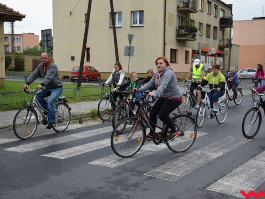 Europejski Dzień Sąsiada w Bieganowie. Rajd rowerowy połączony z festynem i potańcówką