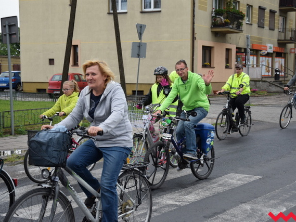 Europejski Dzień Sąsiada w Bieganowie. Rajd rowerowy połączony z festynem i potańcówką