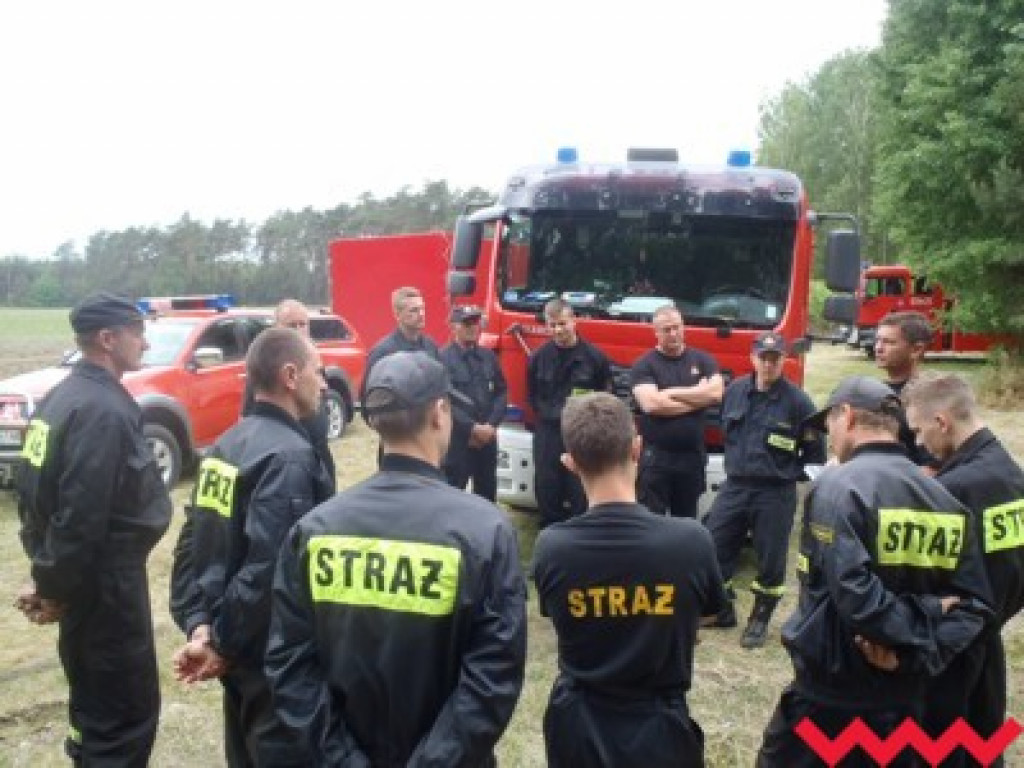 Strażacy uczyli się, jak gasić pożary lasów