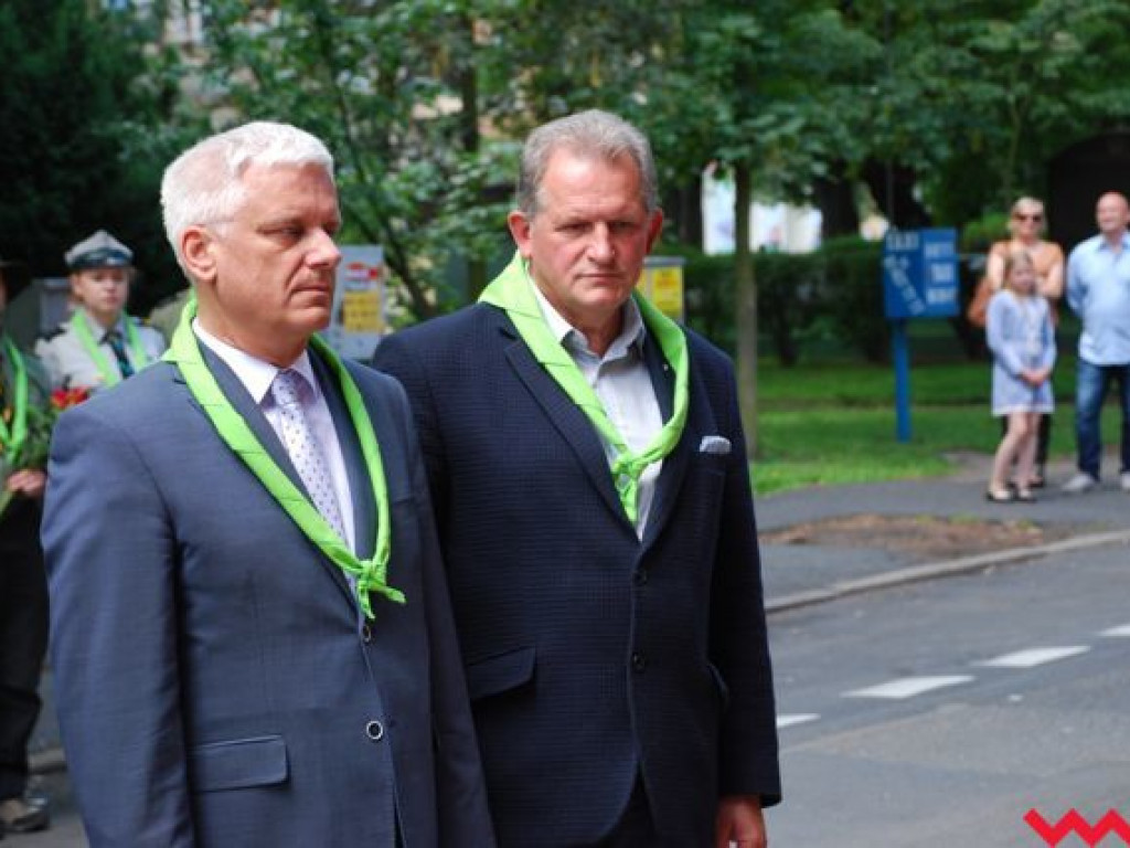 Czuwaj! Tablica pamiątkowa z okazji 100-lecia harcerstwa na ziemi wrzesińskiej została odsłonięta!