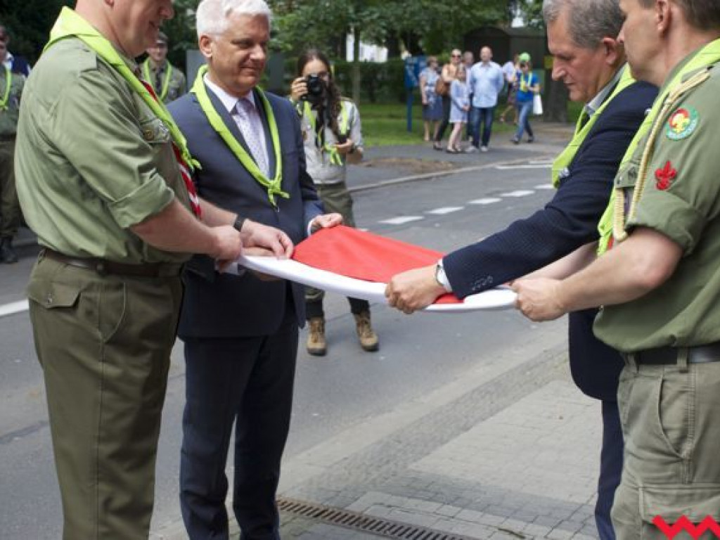 Czuwaj! Tablica pamiątkowa z okazji 100-lecia harcerstwa na ziemi wrzesińskiej została odsłonięta!