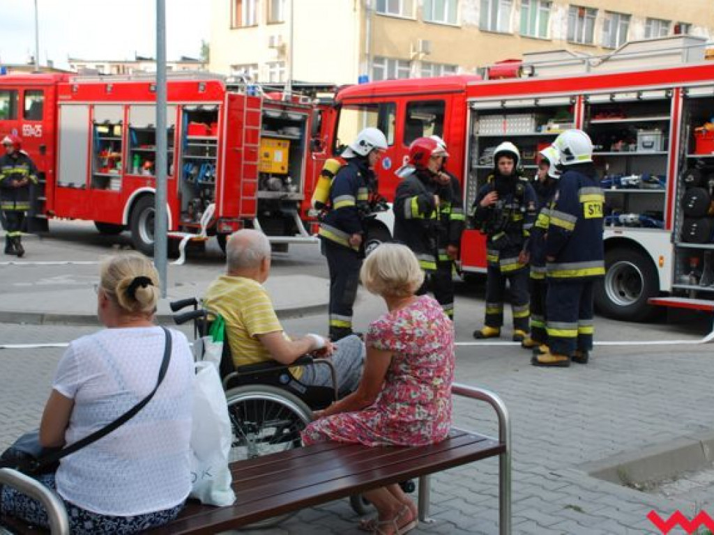 Siedem zastępów straży pożarnej przyjechało na interwencje do wrzesińskiego szpitala