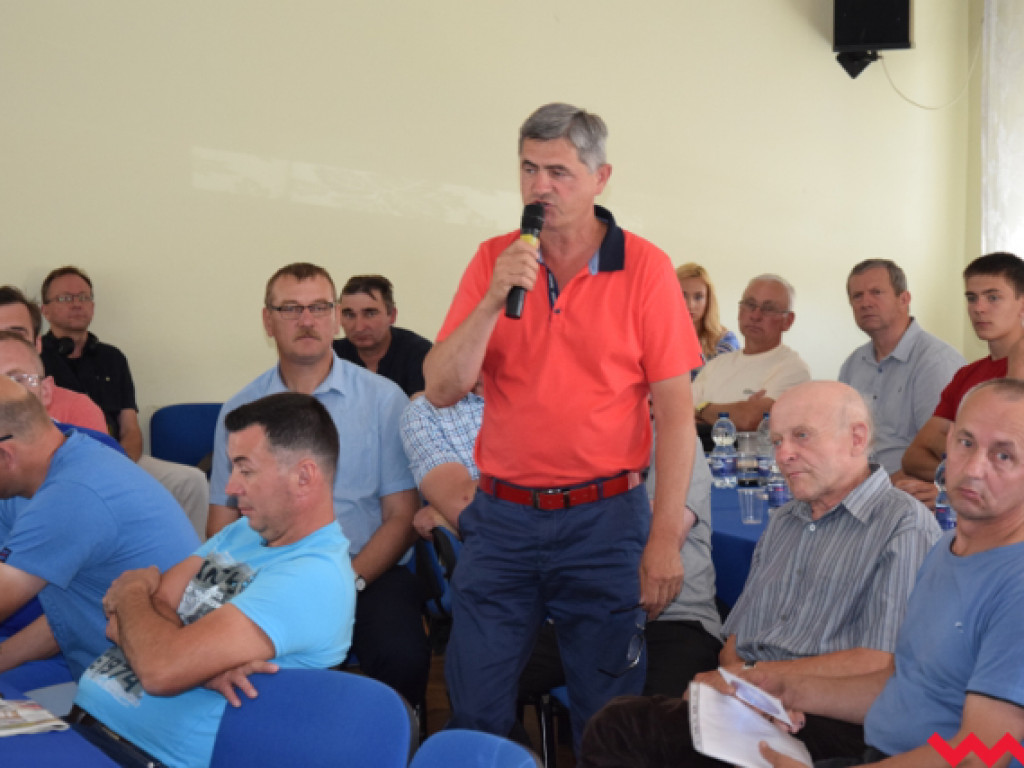 Co zrobić z szalejącą na polach zwierzyną? Zastanawiali się rolnicy, myśliwi i leśnicy w Kołaczkowie