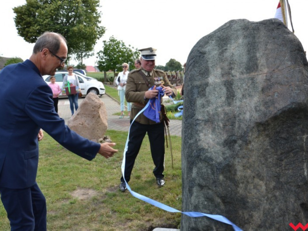 Chlebowo ma 600 lat. Deszcz nie popsuł urodzinowej fety