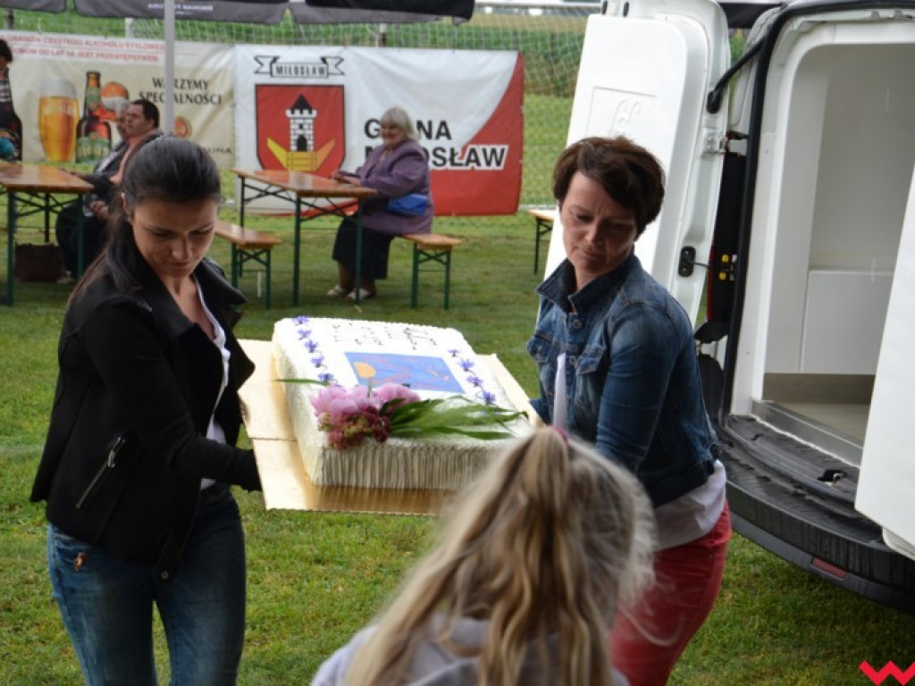 Chlebowo ma 600 lat. Deszcz nie popsuł urodzinowej fety