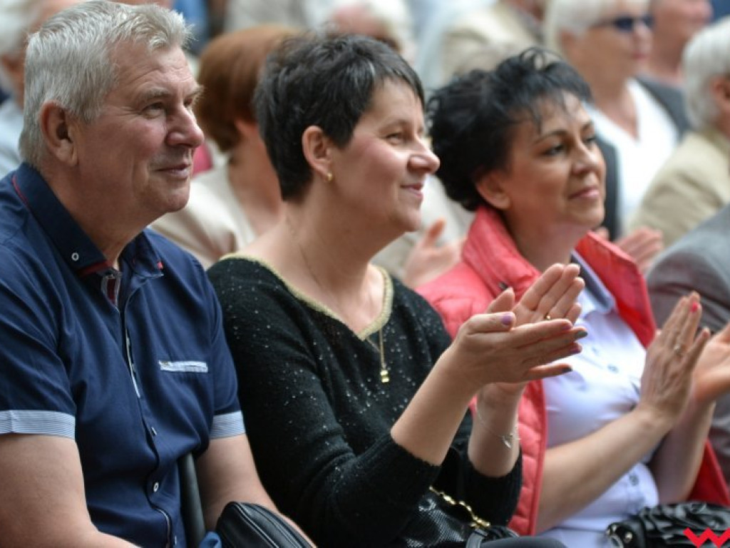 Pełny amfiteatr na finał II Wrzesińskiego Tygodnia Seniorów