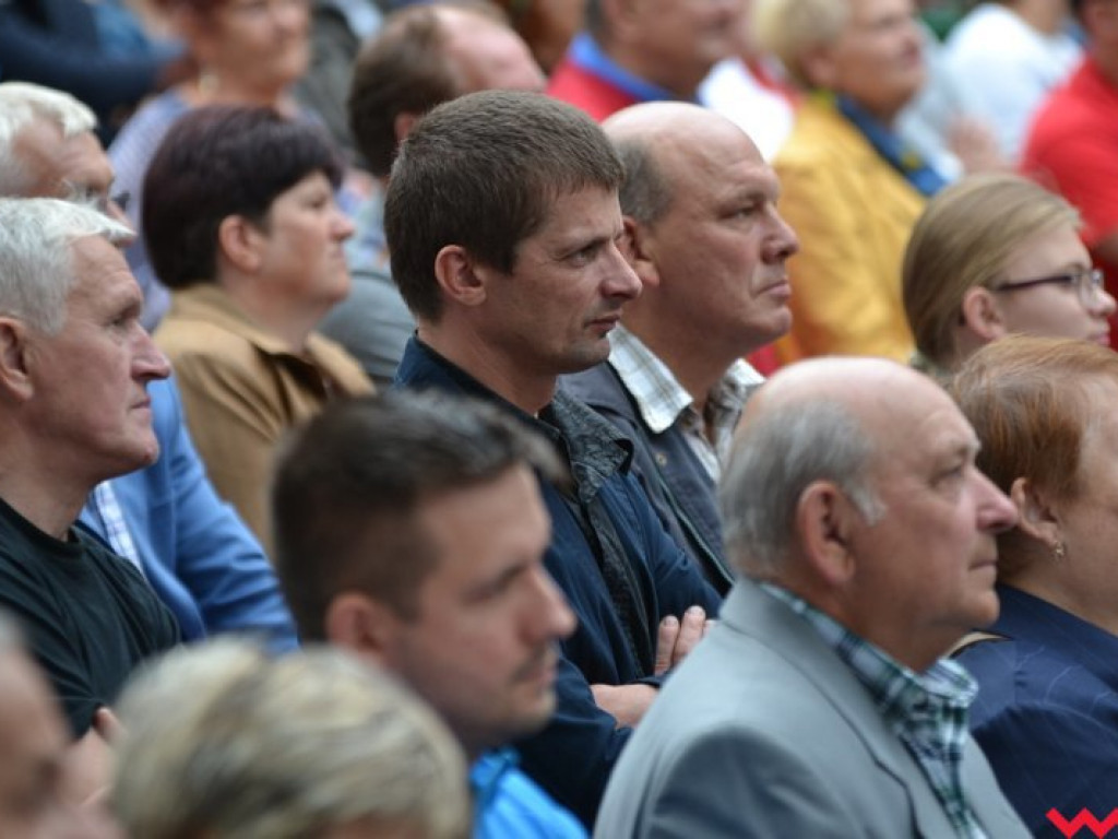 Pełny amfiteatr na finał II Wrzesińskiego Tygodnia Seniorów