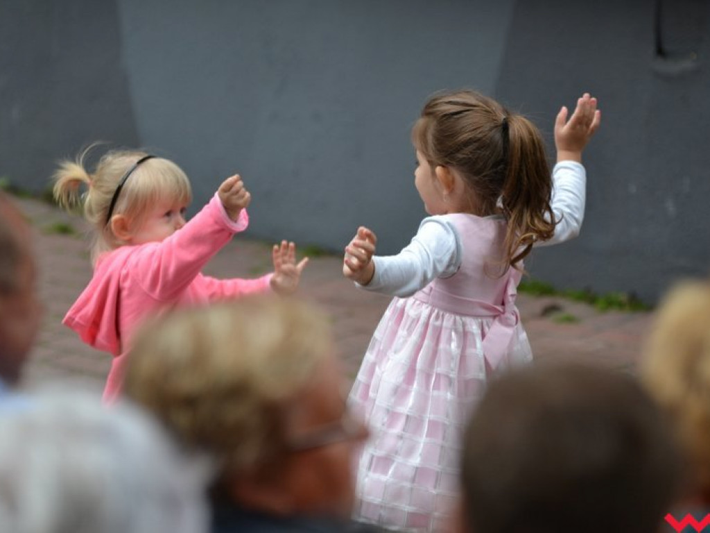 Pełny amfiteatr na finał II Wrzesińskiego Tygodnia Seniorów