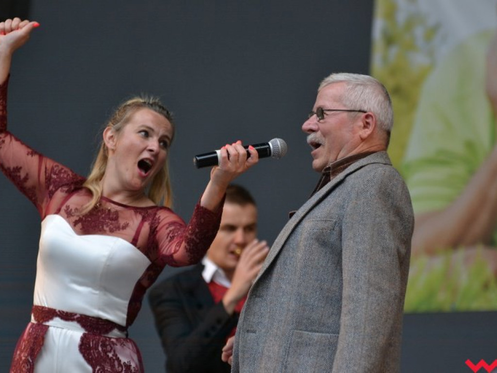 Pełny amfiteatr na finał II Wrzesińskiego Tygodnia Seniorów