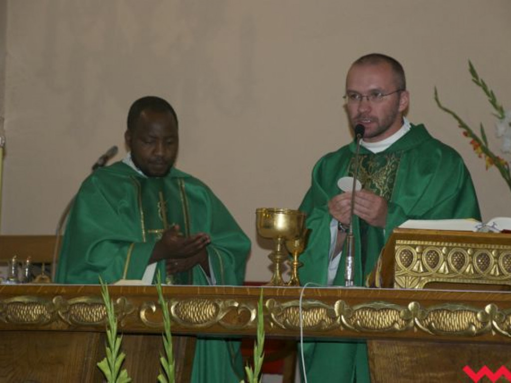 Franciszkańscy bracia z Kenii z misją we Wrześni