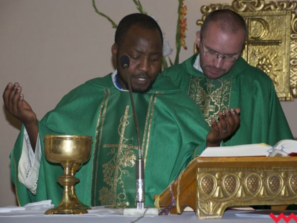 Franciszkańscy bracia z Kenii z misją we Wrześni