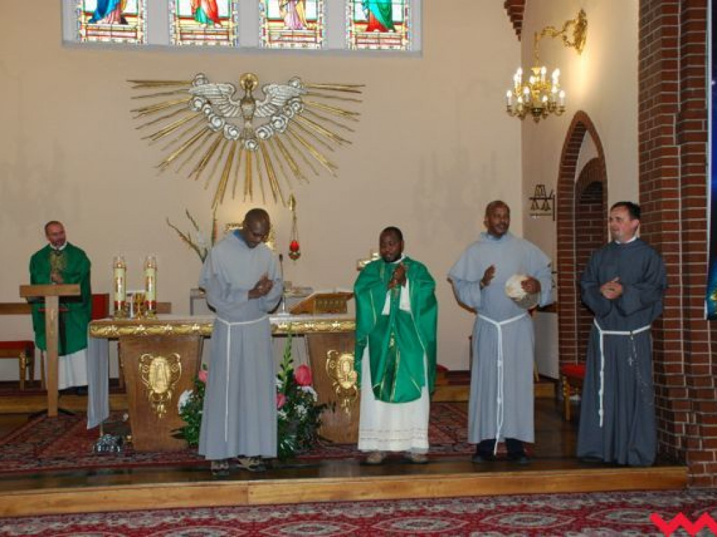 Franciszkańscy bracia z Kenii z misją we Wrześni