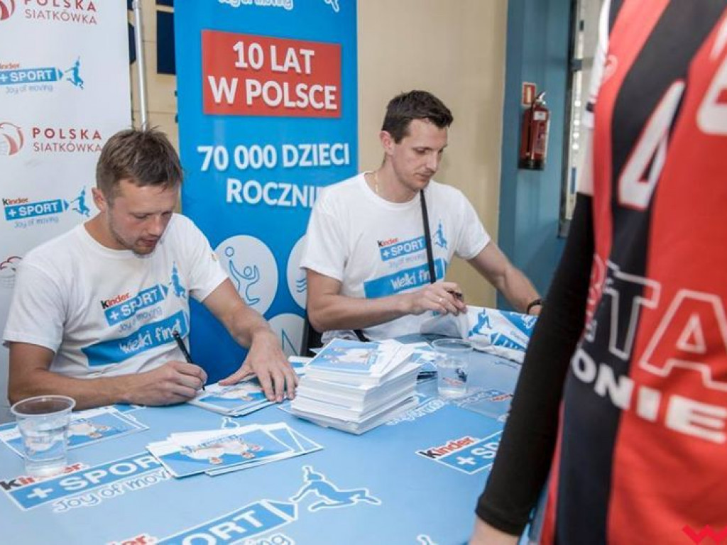 Jedenaste w Polsce, wielki sukces siatkarek UKS Jedynka Września na mistrzostwach w Zabrzu (galeria)