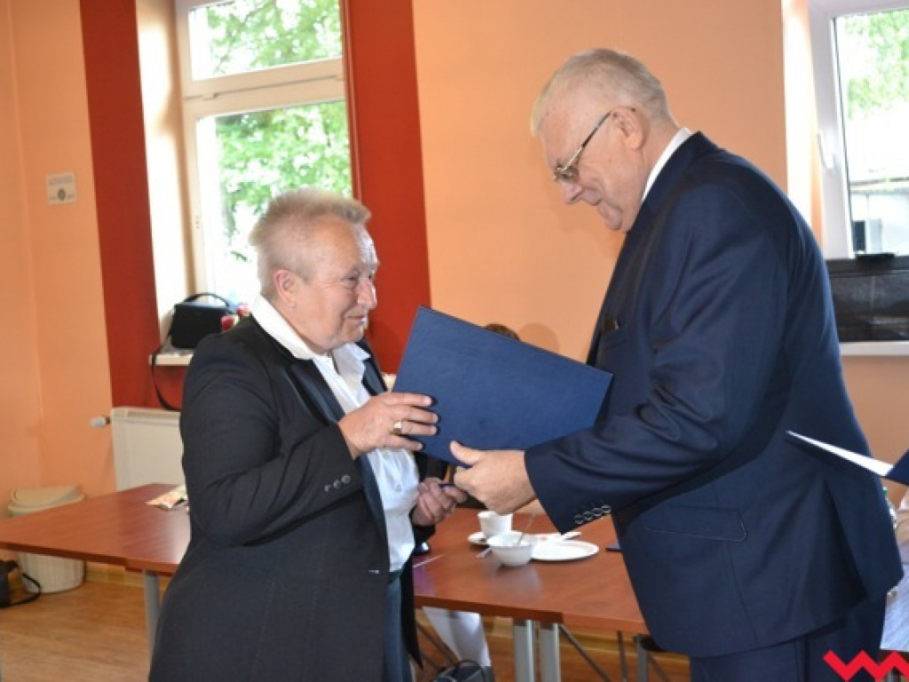 Polski Związek Niewidomych wręczył jubileuszowe odznaczenia