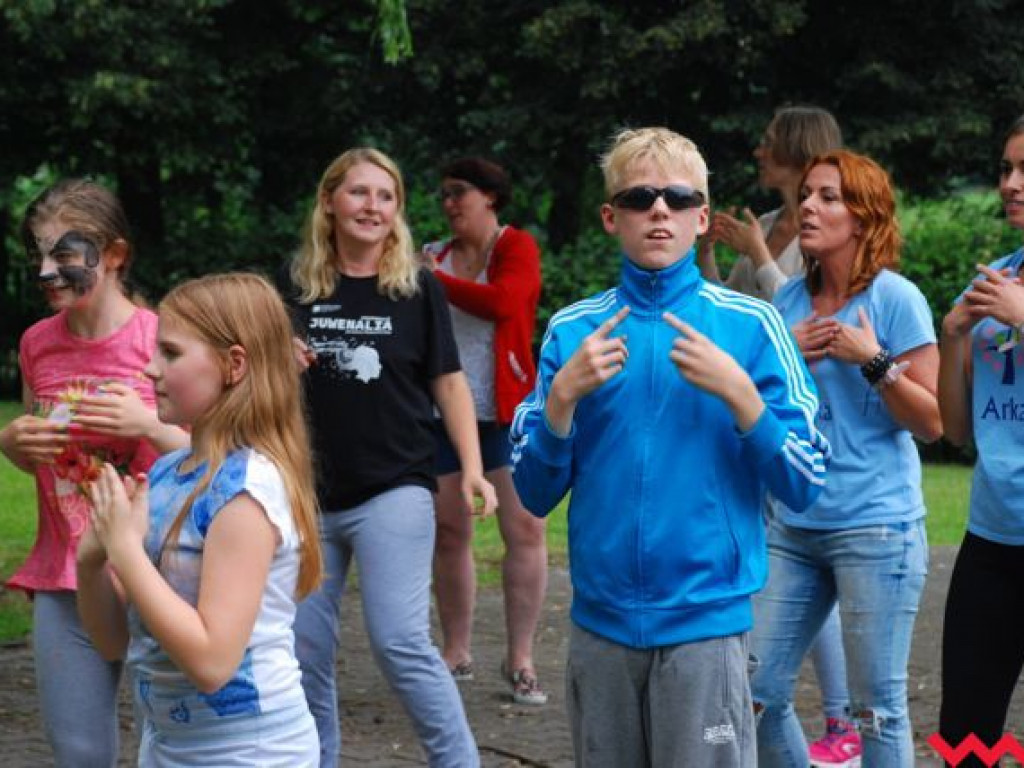 Tu mogli być sobą. We Wrześni odbył się Ogólnopolski Piknik Rodzin Dzieci z Autyzmem