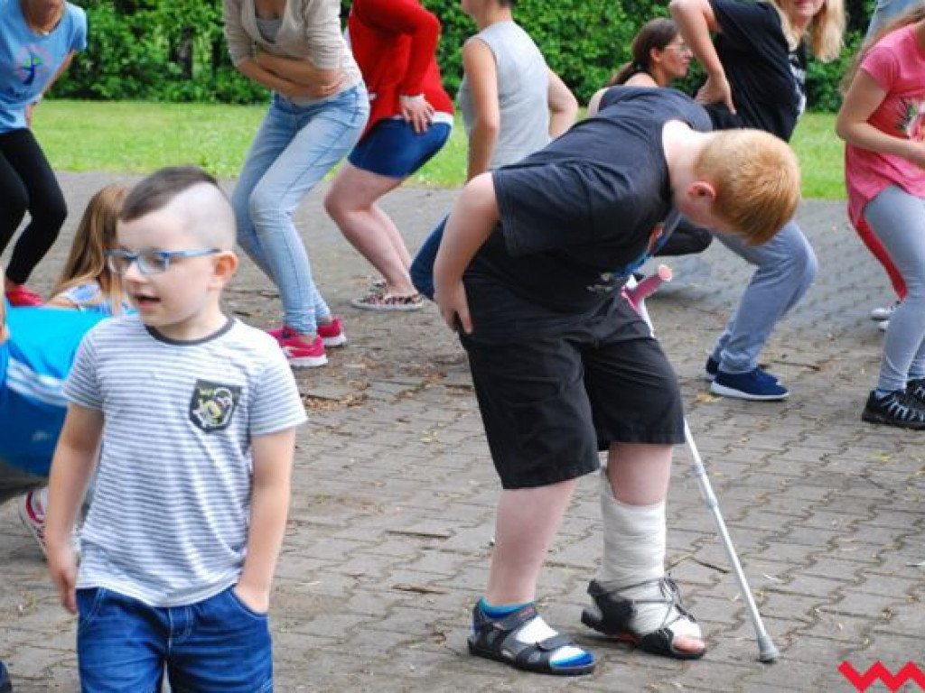 Tu mogli być sobą. We Wrześni odbył się Ogólnopolski Piknik Rodzin Dzieci z Autyzmem