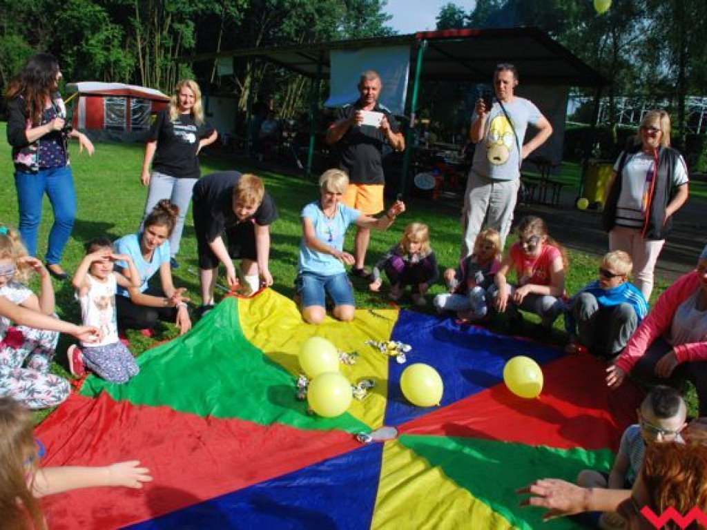 Tu mogli być sobą. We Wrześni odbył się Ogólnopolski Piknik Rodzin Dzieci z Autyzmem