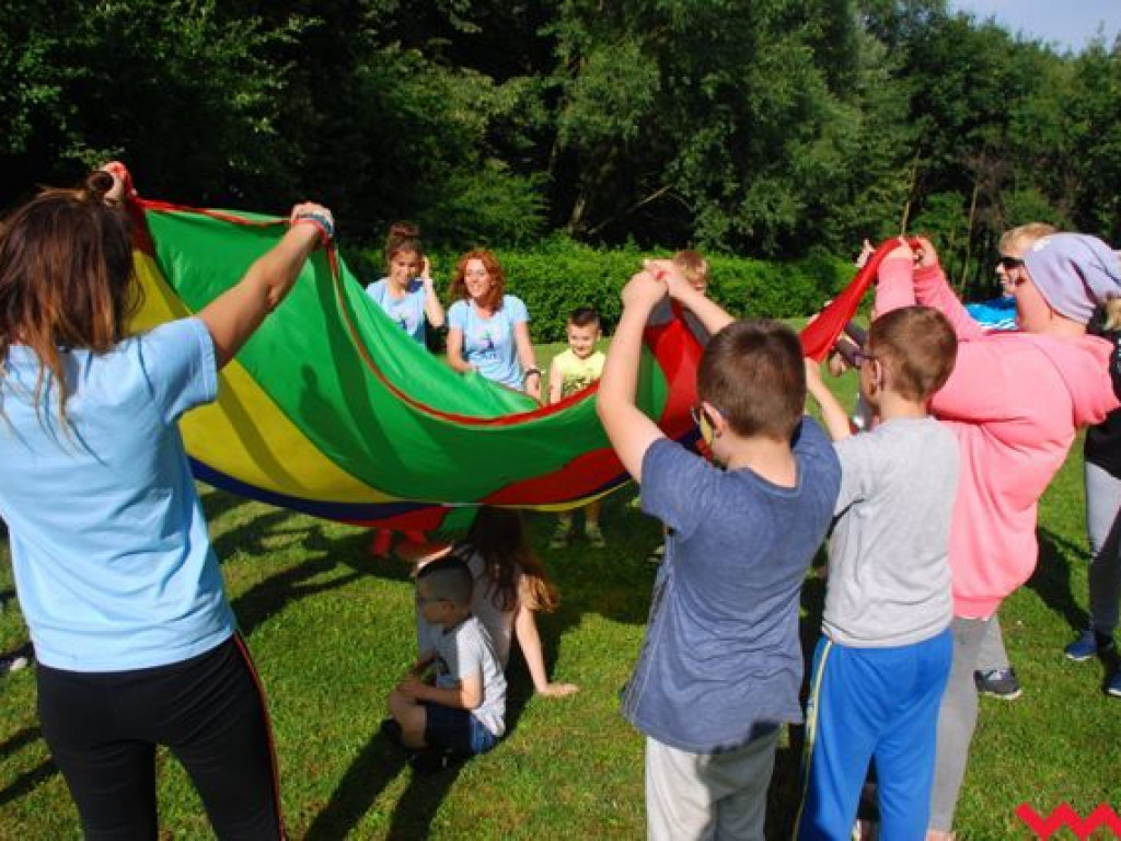 Tu mogli być sobą. We Wrześni odbył się Ogólnopolski Piknik Rodzin Dzieci z Autyzmem