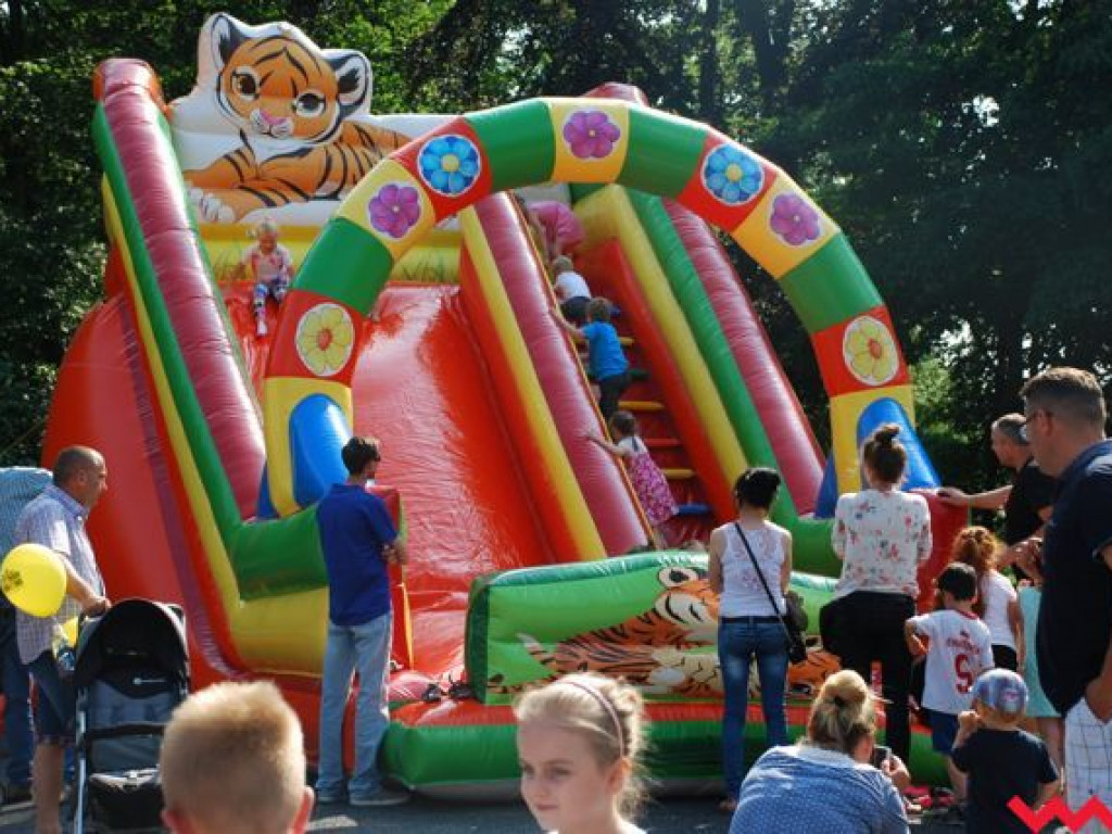 Brudne dziecko, to szczęśliwe dziecko! Niedziela dla milusińskich w parku Hrabiny