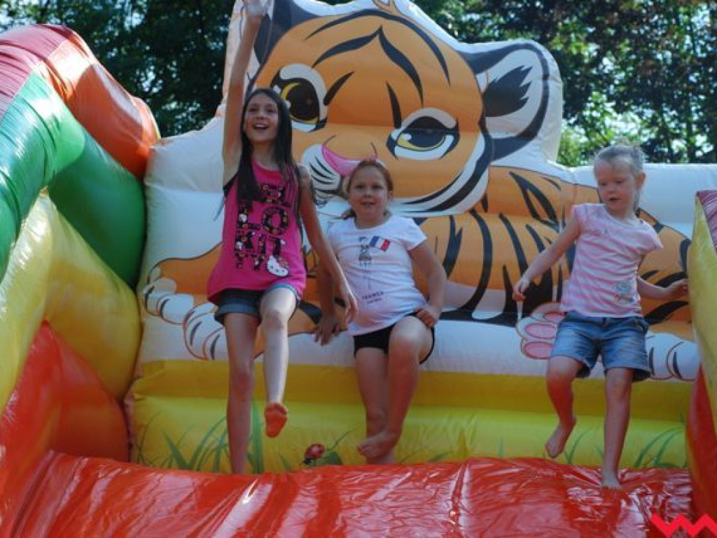 Brudne dziecko, to szczęśliwe dziecko! Niedziela dla milusińskich w parku Hrabiny