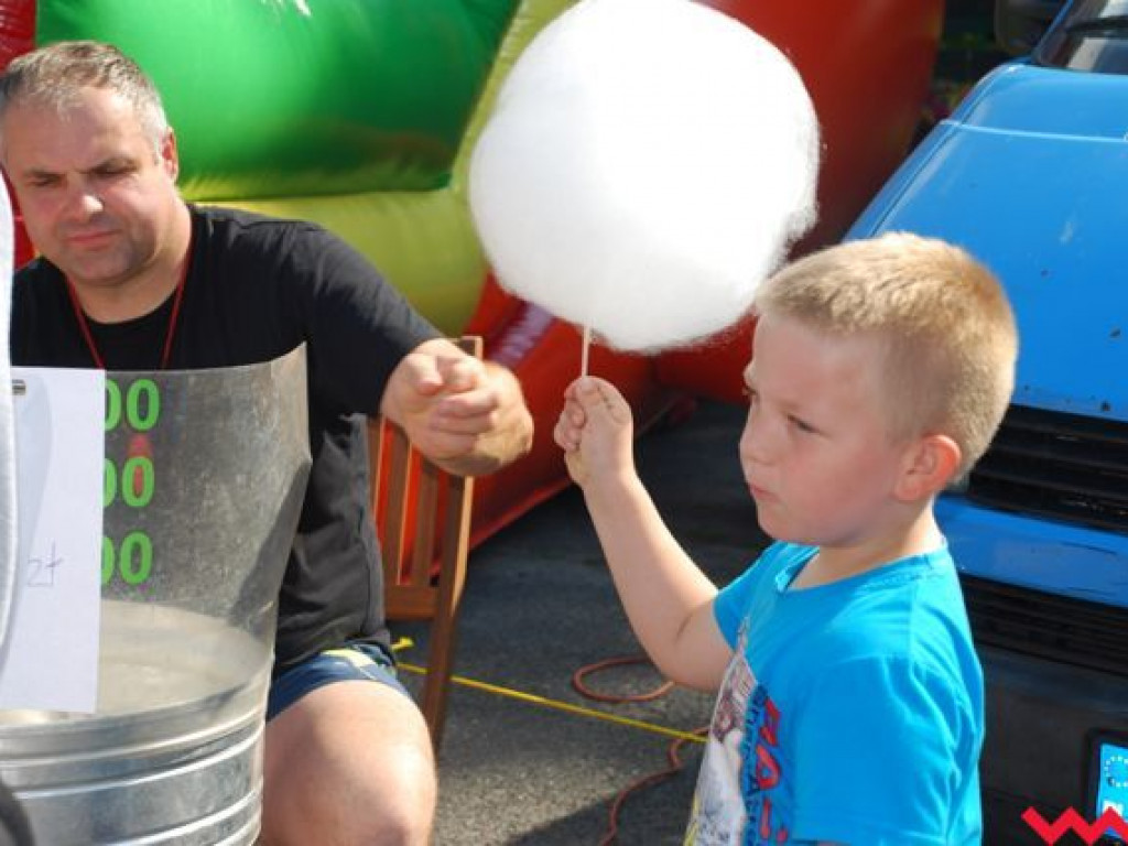 Brudne dziecko, to szczęśliwe dziecko! Niedziela dla milusińskich w parku Hrabiny