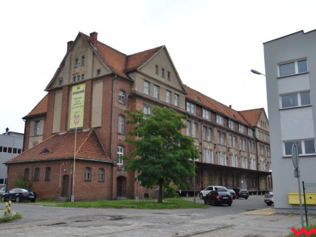 Chcą zrównać z ziemią zabytek, żeby sprzedać grunt – czy to dobry pomysł?