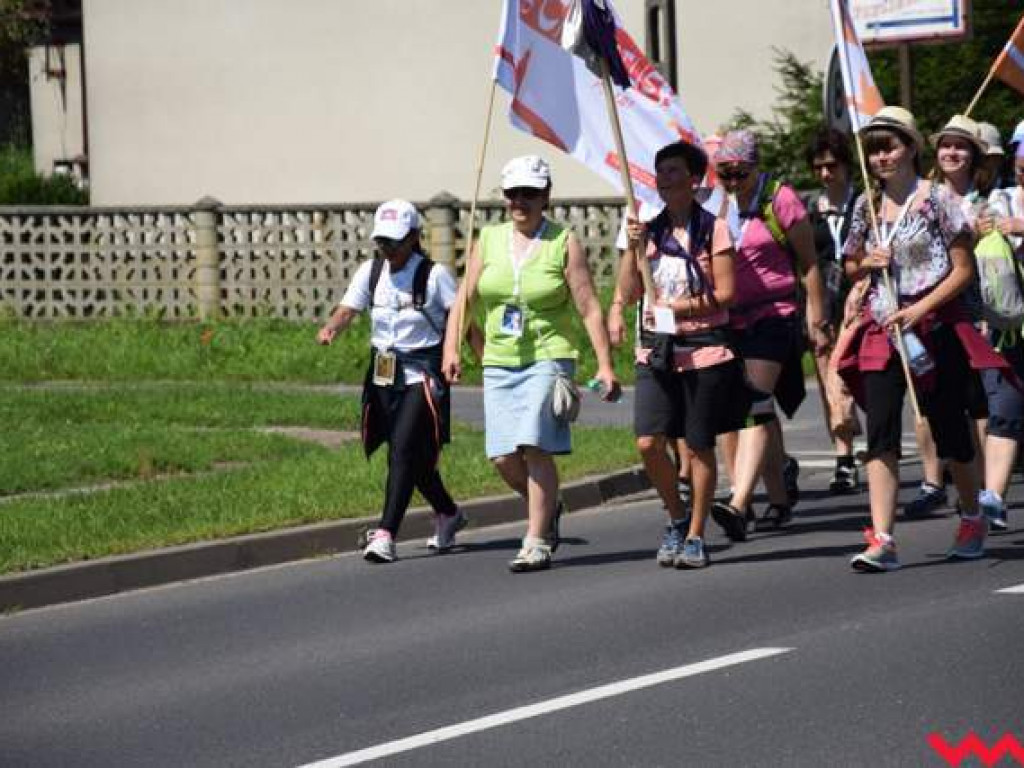 Wyruszyła piesza pielgrzymka do Matki Bożej w Częstochowie. Pielgrzymi minęli już Wrześnię i zmierzają na Południe
