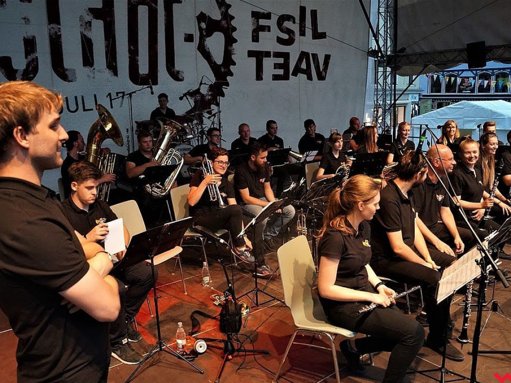 Muzycy z Pyzdrskiej Orkiestry Dętej grają na międzynarodowych  festiwalach