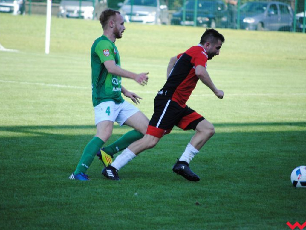 Udana inauguracja sezonu Victorii, wrześnianie pokonują na własnym boisku Rawię Rawicz (galeria)