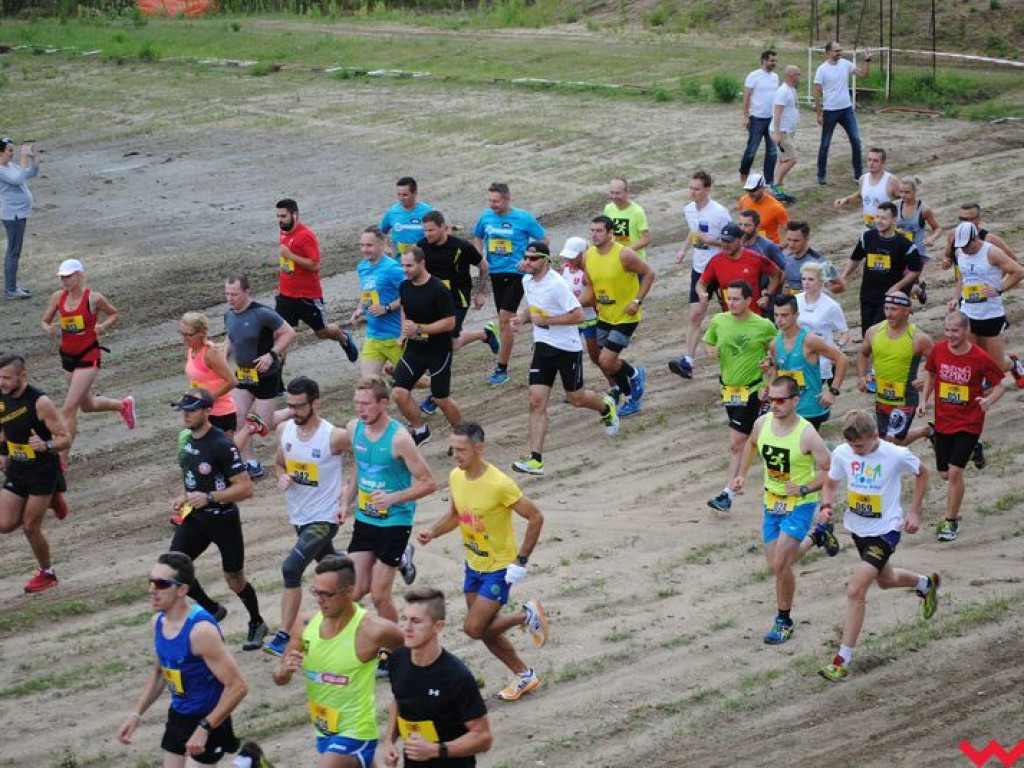 Drugi ekstremalny bieg po torze motocrossowym w Opatówku rozstrzygnięty, zwycięzcą okazał się reprezentant Witkowa (galeria)