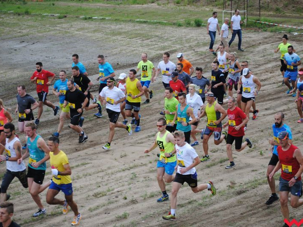 Drugi ekstremalny bieg po torze motocrossowym w Opatówku rozstrzygnięty, zwycięzcą okazał się reprezentant Witkowa (galeria)
