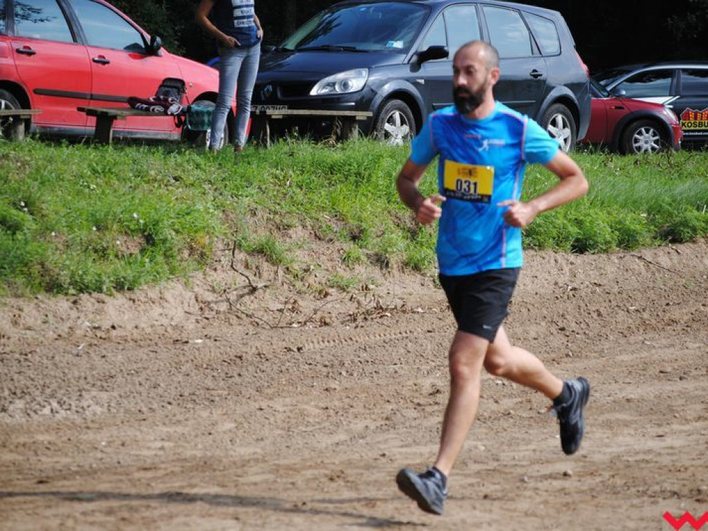 Drugi ekstremalny bieg po torze motocrossowym w Opatówku rozstrzygnięty, zwycięzcą okazał się reprezentant Witkowa (galeria)