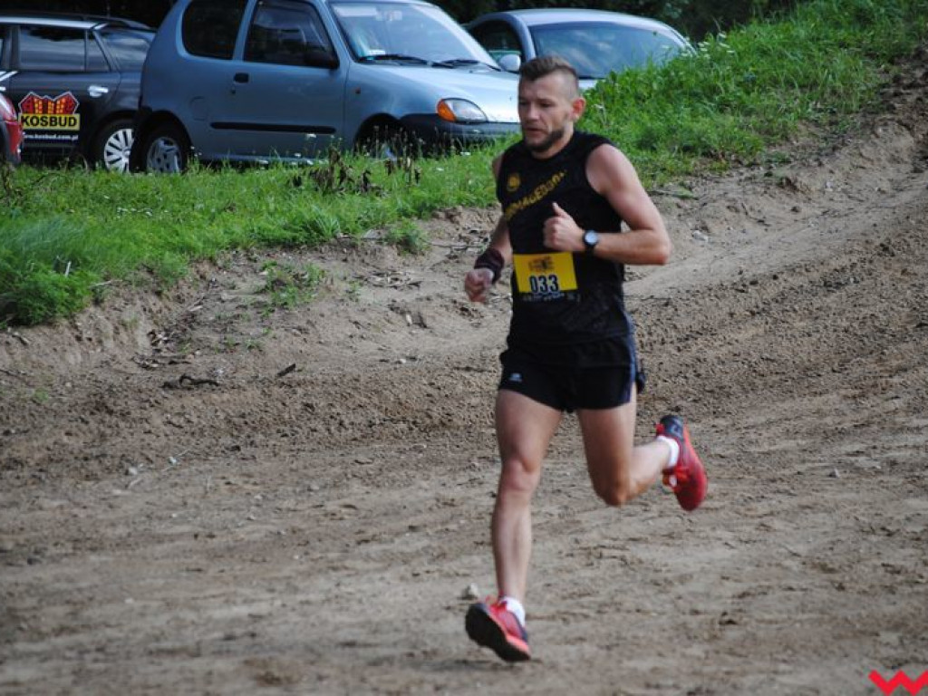 Drugi ekstremalny bieg po torze motocrossowym w Opatówku rozstrzygnięty, zwycięzcą okazał się reprezentant Witkowa (galeria)