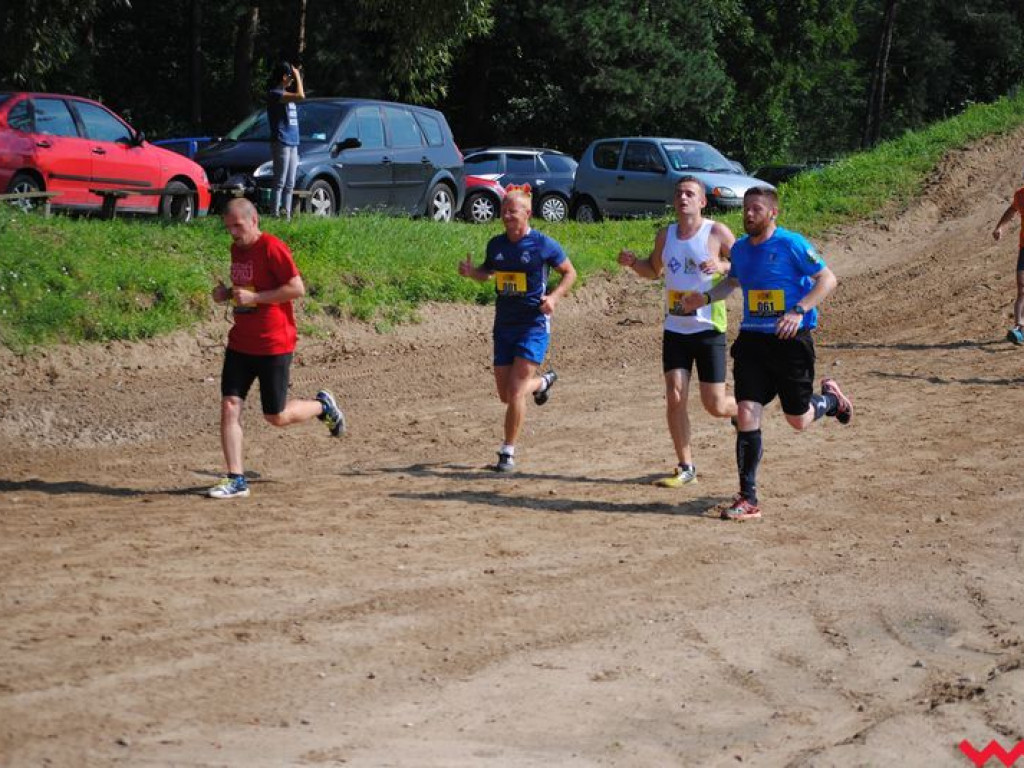 Drugi ekstremalny bieg po torze motocrossowym w Opatówku rozstrzygnięty, zwycięzcą okazał się reprezentant Witkowa (galeria)