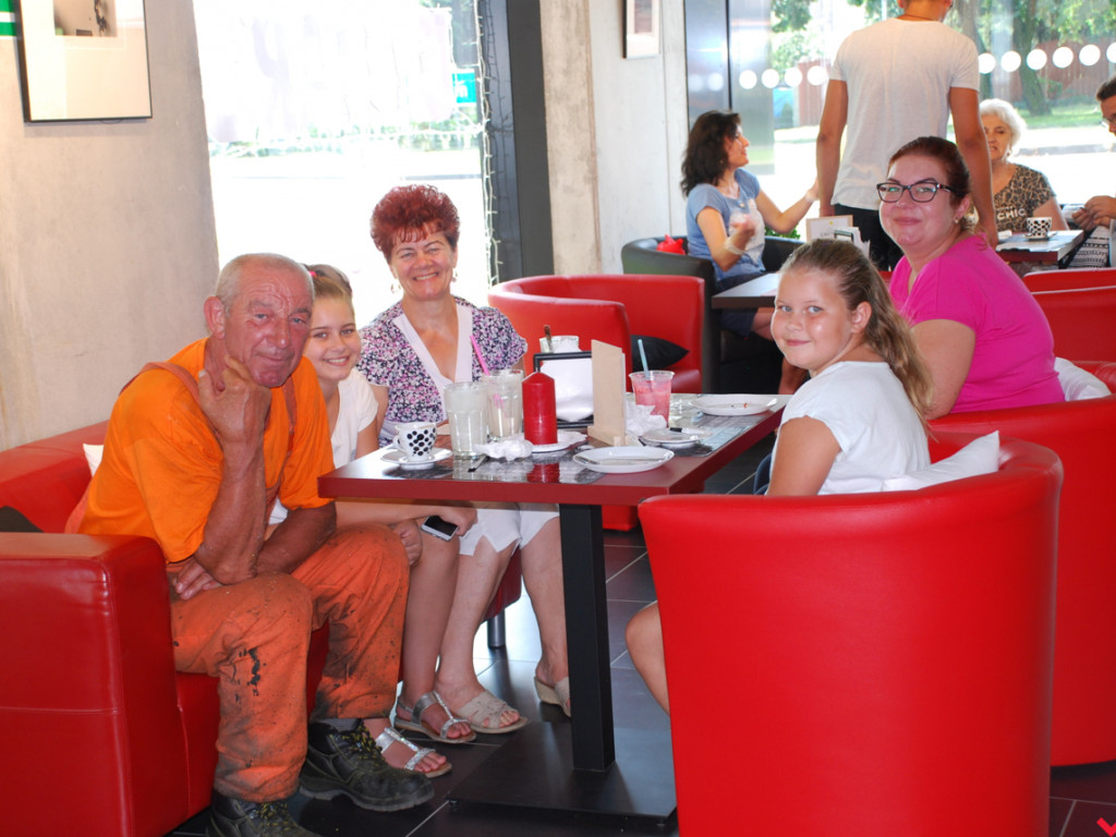 Koktajle, ciasta i desery – dla łasuchów i dbających o linię