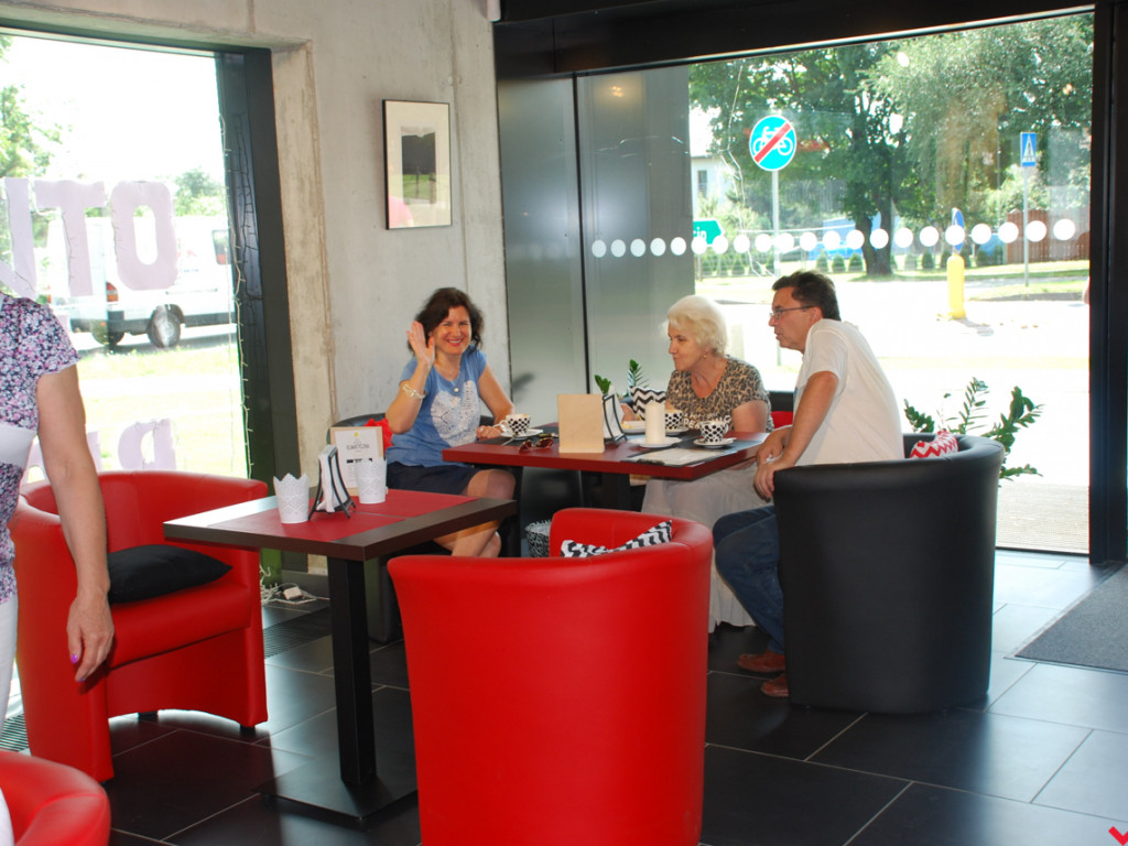 Koktajle, ciasta i desery – dla łasuchów i dbających o linię