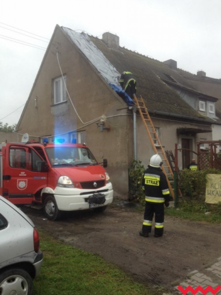 Burza wyrywała drzewa z korzeniami. Zniszczenia są ogromne