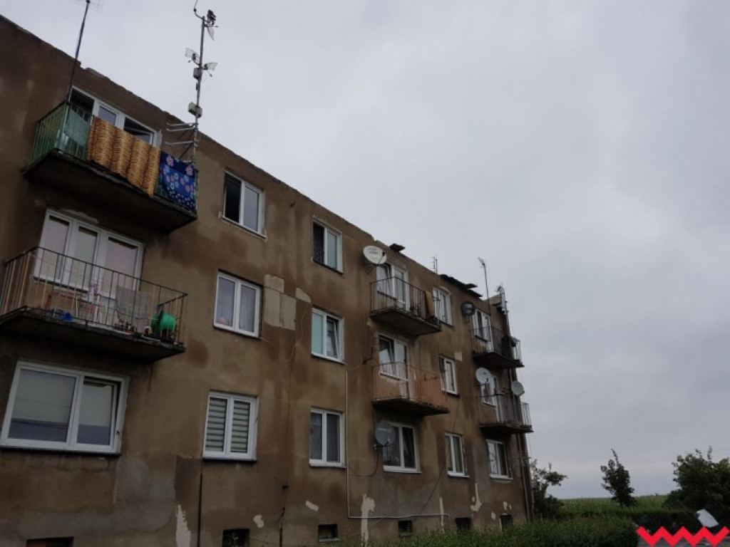 Burza wyrywała drzewa z korzeniami. Zniszczenia są ogromne