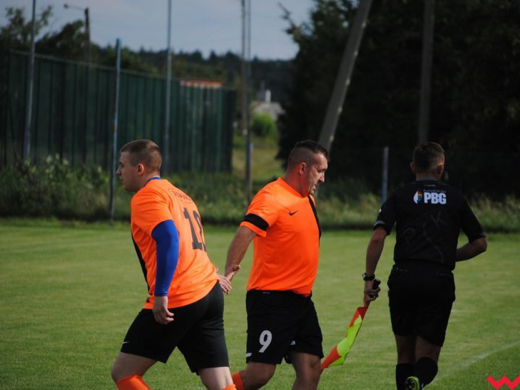 Derby dla Płomienia, po raz drugi z rzędu neklanie wysoko w Orzechowie pokonują Spartę-Sklejkę (galeria)