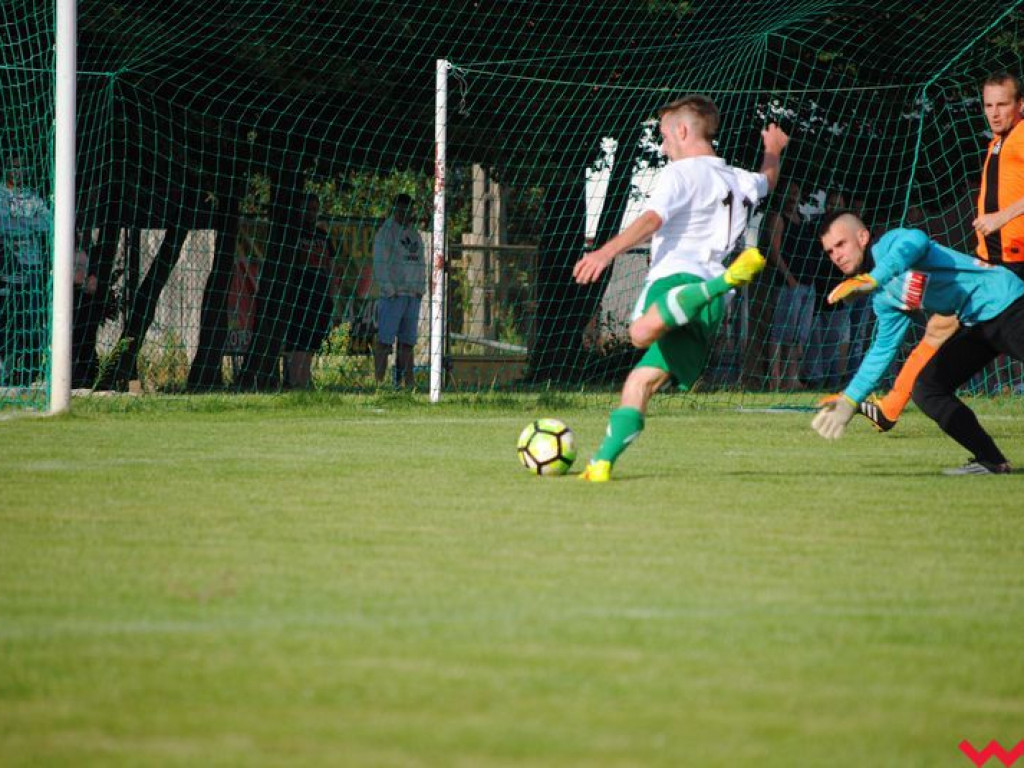 Derby dla Płomienia, po raz drugi z rzędu neklanie wysoko w Orzechowie pokonują Spartę-Sklejkę (galeria)