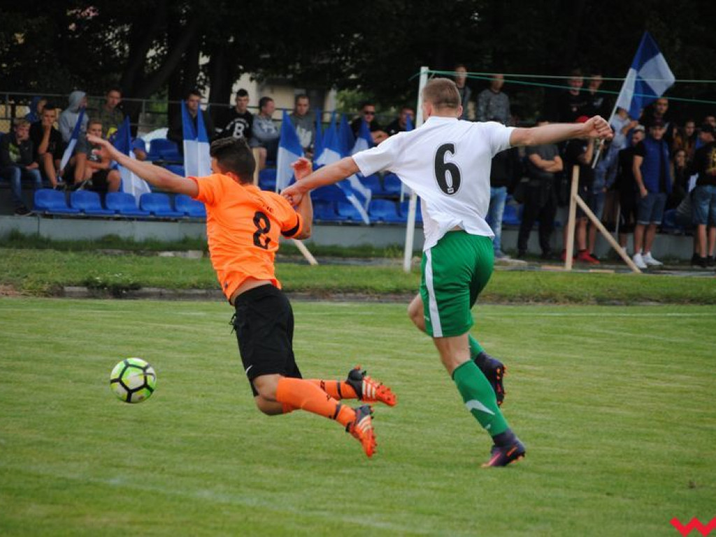 Derby dla Płomienia, po raz drugi z rzędu neklanie wysoko w Orzechowie pokonują Spartę-Sklejkę (galeria)