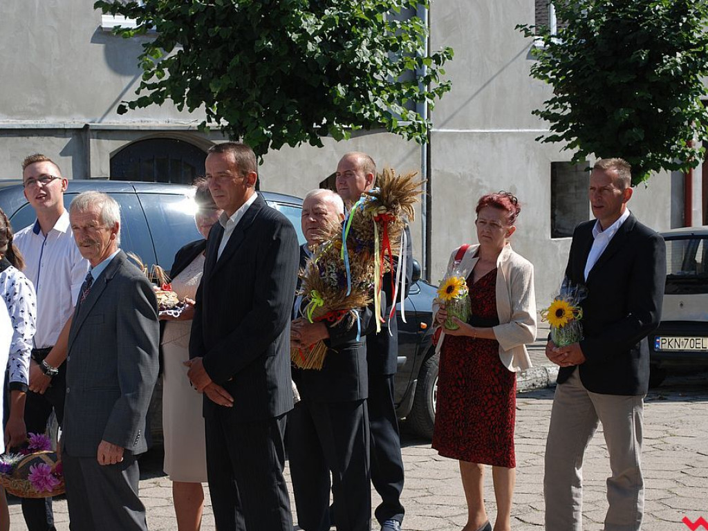 Podziękowanie za zebrane plony. Dożynki parafialne w Pyzdrach
