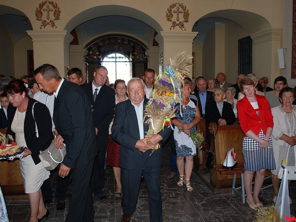 Podziękowanie za zebrane plony. Dożynki parafialne w Pyzdrach